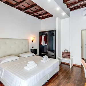 Bed & Breakfast Effe Luxury Palace, Rome