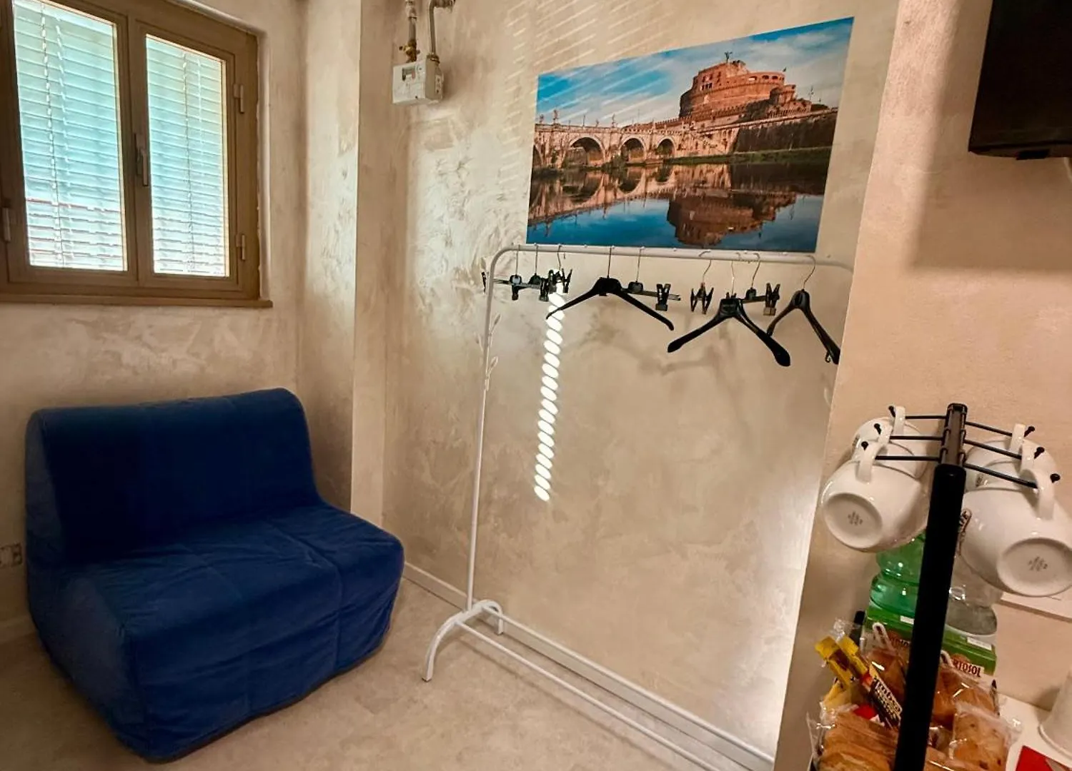 Cinecitta Rooms Haven Roma Bed & Breakfast