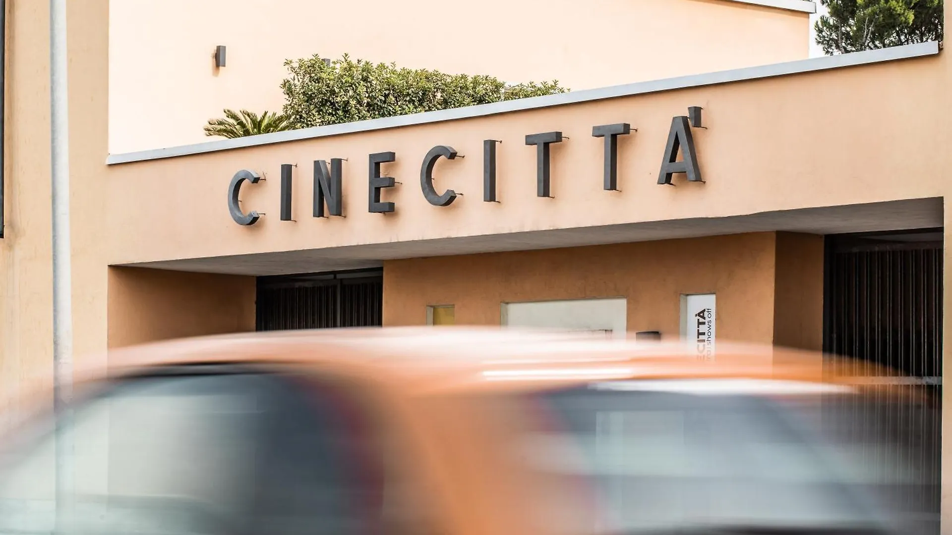 Cinecitta Rooms Haven Rome 0*,  Italië