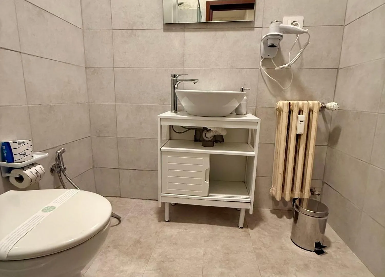 Cinecitta Rooms Haven Rome Bed & Breakfast